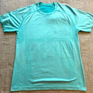 Lululemon Athletica Men's Short Sleeve Tee - Aqua